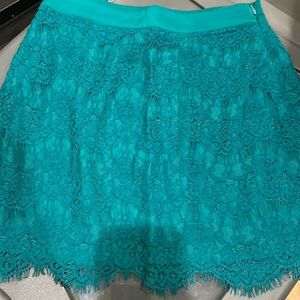 Lace mini skirt